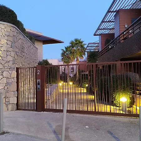 Apartmán L'alba Rosso - Climatisation, Parking Et Terrasse *